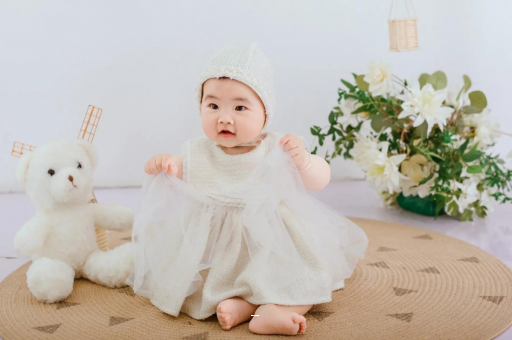 淄博宝宝在妈妈肚子里